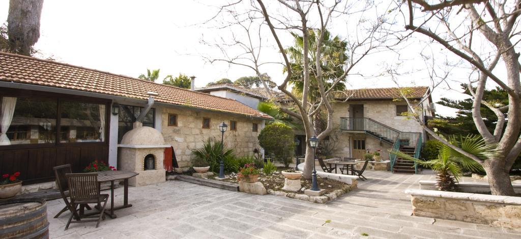 Hostal Neve Hagar Bethlehem of Galilee Exterior foto